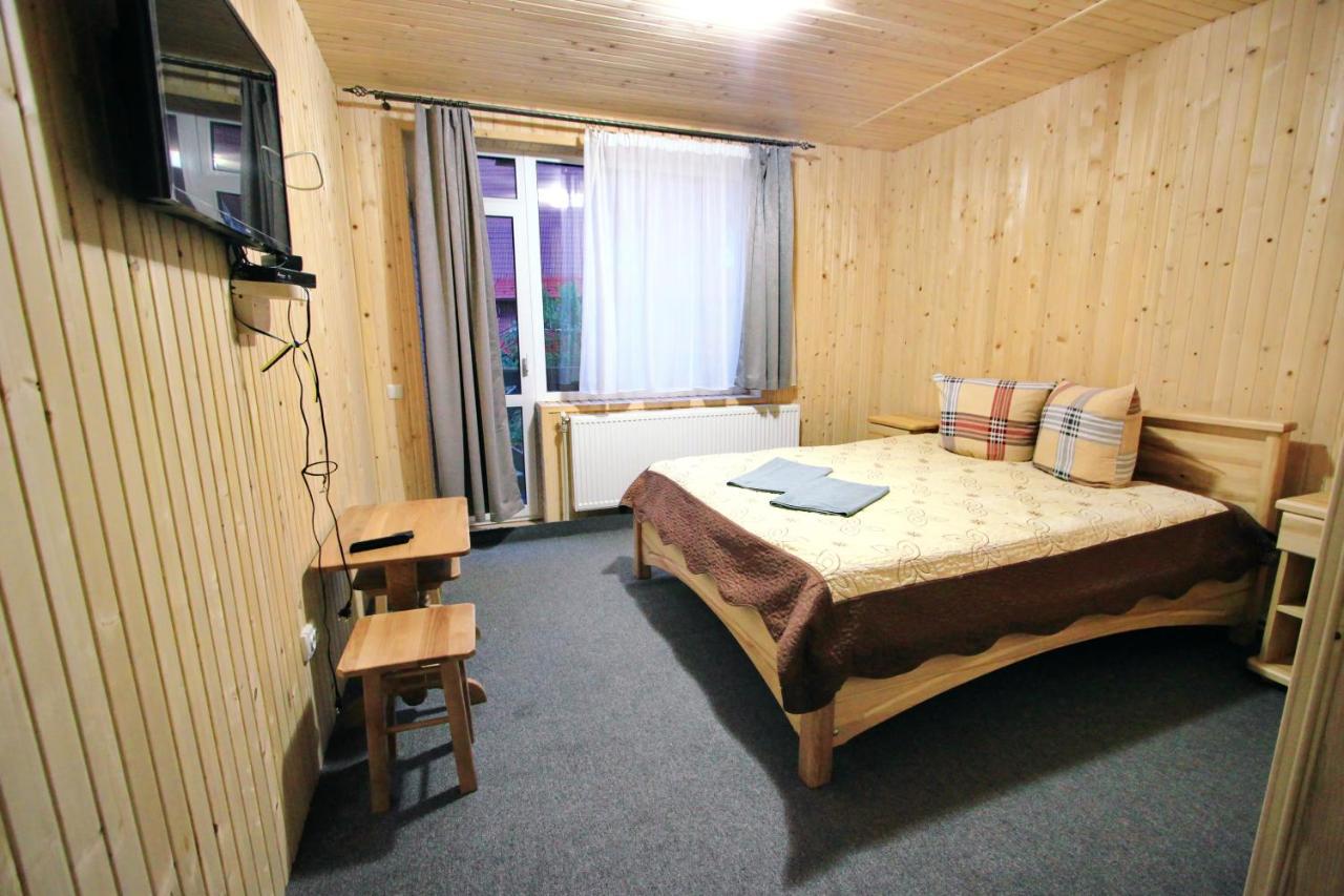 Hotel Novoe Shale يابلونيتسيا المظهر الخارجي الصورة