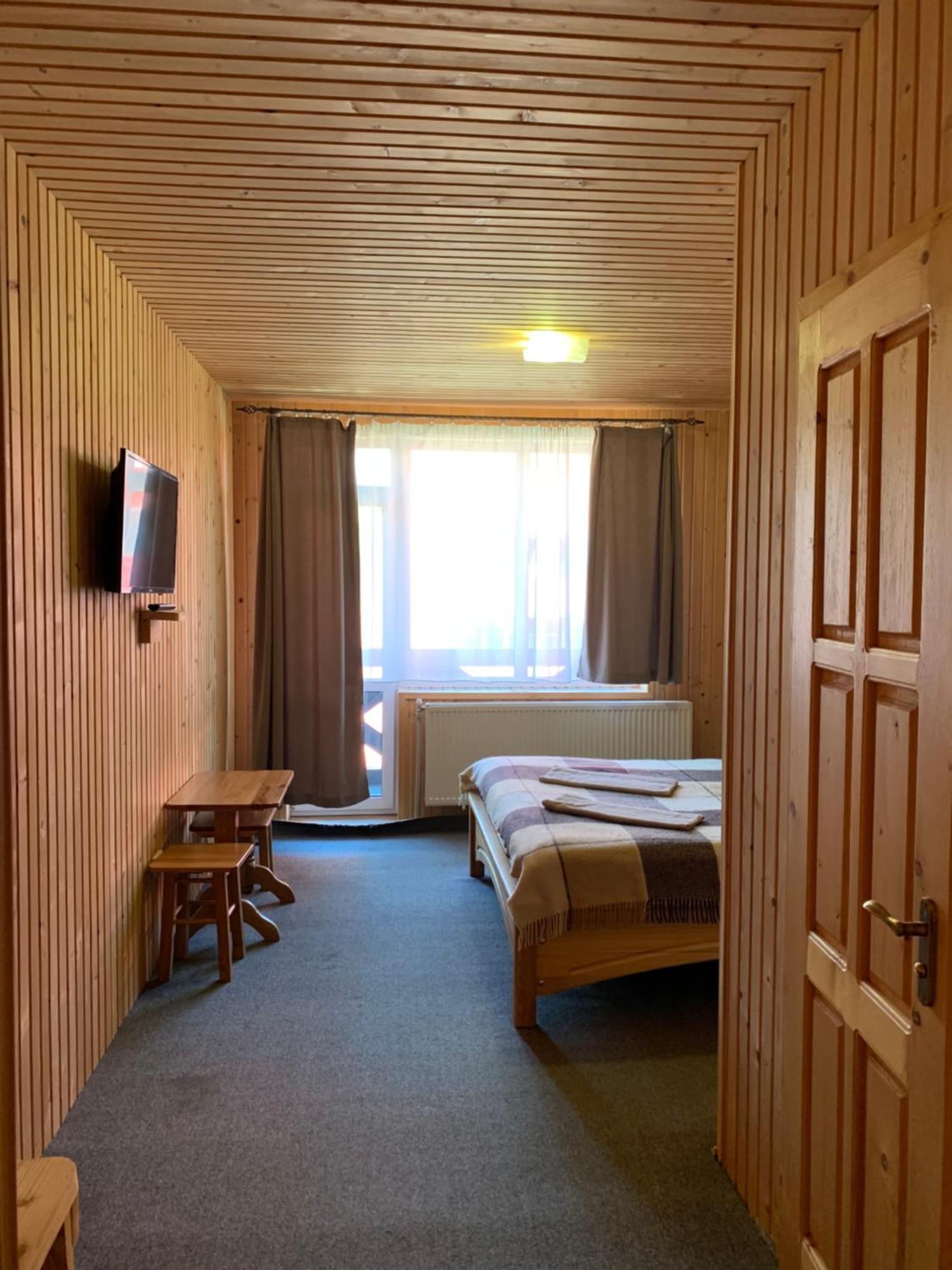 Hotel Novoe Shale يابلونيتسيا المظهر الخارجي الصورة